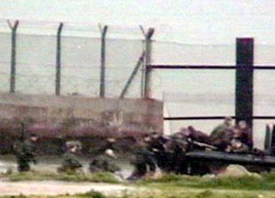 Un comando de marines británicos desembarca por error en una playa gaditana