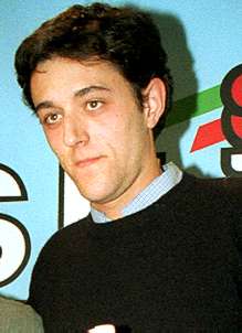 Miles de jóvenes muestran en silencio su repulsa a ETA en las tres capitales vascas