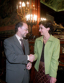 Ibarretxe expresa su "alegría" por el "magnífico" acuerdo del Concierto vasco