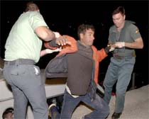 Interceptadas dos pateras con 38 inmigrantes en Canarias