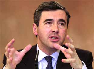 El Gobierno instará la ilegalización de Batasuna en cuanto se apruebe la ley