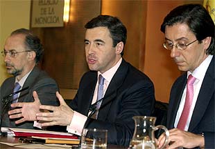 El Gobierno aprueba con mínimos cambios el proyecto de Ley de Partidos