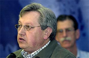 Patxi Zabaleta, durante la clausura del congreso constituyente de Aralar.