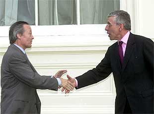 Londres y Madrid convocan una reunión en julio para seguir negociando sobre Gibraltar