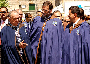 Rajoy afirma que el PNV es un "partido vigilado" por Batasuna y ETA