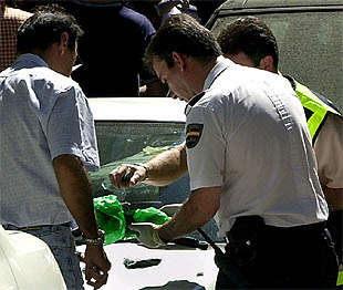Un policía muerto y otros dos heridos en un tiroteo en el barrio madrileño de Ciudad Lineal