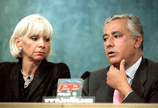 Arenas pide al Gobierno vasco que "clarifique posturas" sobre la reforma del Estatuto