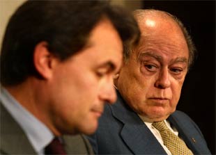 Jordi Pujol remodela su Gobierno y cambia a cuatro 'consellers'