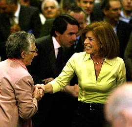 Gallardón expresa su deseo de que Ana Botella le acompañe en la lista a la alcaldía