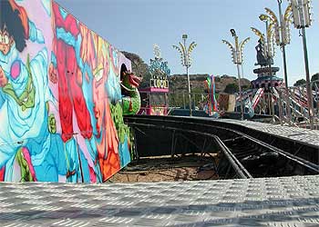 El empleado de la feria de Alcañiz, de nacionalidad portuguesa, fallece tras ser atropellado por 'El tren dragón'.