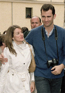 Los príncipes de Asturias, esta mañana en su paseo por la ciudad castellano-manchega.