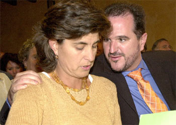 María San Gil, junto a Iturgaiz, en una imagen de archivo.