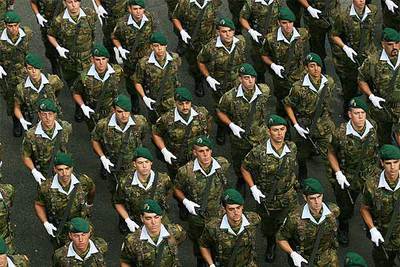 Un grupo de soldados, durante el desfile de las Fuerzas Armadas en Madrid.