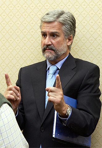 El presidente del Congreso de los Diputados asegura que los plenos son 