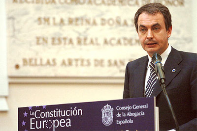 Zapatero interviene en la campaña  Vota. Es tu Derecho , del Consejo General de la Abogacía.