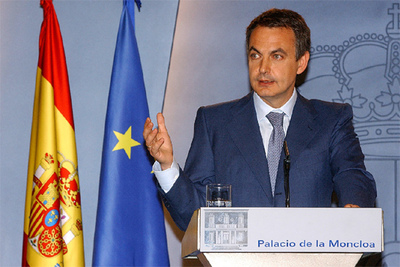 El presidente del Gobierno, durante la rueda de prensa ofrecida hoy en el Palacio de la Moncloa tras presidir el Consejo de Ministros.