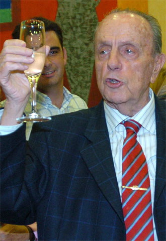 El PP pierde la mayoría absoluta en las elecciones gallegas, con el 99,4% escrutado