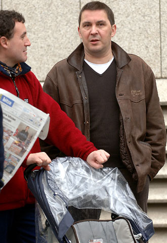 Otegi, en un acto hoy en San Sebastián para pedir el archivo del  caso Egunkaria .