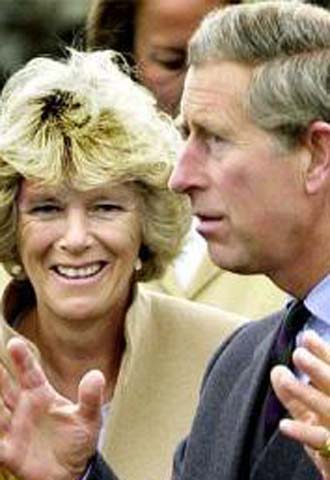 Camilla Cornwall está muy lejos de reemplazar a Lady Di en el álbum fotográfico que conmemora el 80º aniversario de la reina Isabel II.