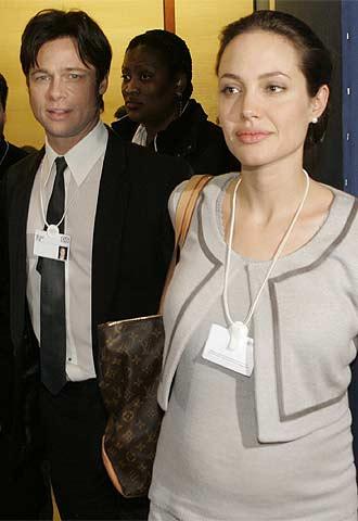 Brad Pitt y Angelina Jolie, durante su participación en el Foro Económico Mundial el pasado mes de enero.
