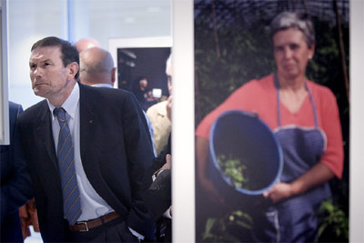 El Lehendakari Juan José Ibarretxe, en la inauguración de una exposición sobre el mundo rural en la localidad de Alegría (Alava).