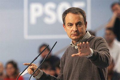 Rodríguez Zapatero presenta a Simancas como un candidato 