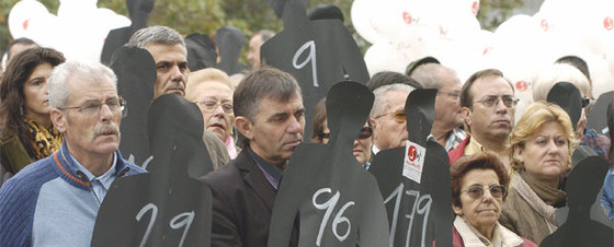 La asociación 'Stop accidentes' ha reclamado hoy un pacto social y político en seguridad vial.