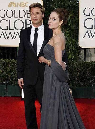 Angelina Jolie y Brad Pitt en la gala de entrega de los Globos de Oro.