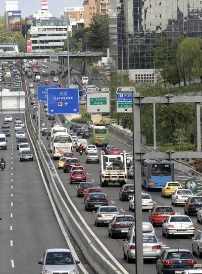 Retenciones en la A-2, dirección salida de Madrid