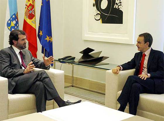 El presidente del Gobierno, José Luis Rodríguez Zapatero, y el vicepresidente de la Xunta, Anxo Quintana, en la reunión de hoy en La Moncloa.