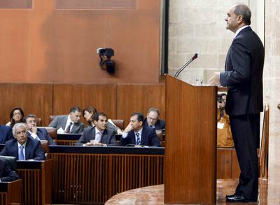 Manuel Chaves, en un momento del debate de investidura