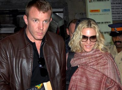 Guy Ritchie se une a Madonna y su familia en Nueva York