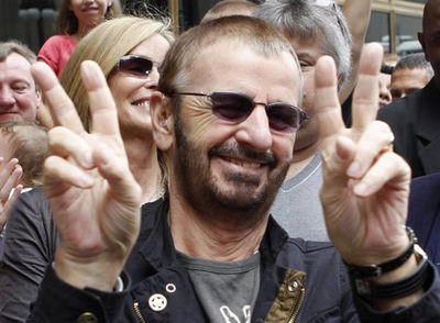 Amor y paz, Ringo ya no firma más autógrafos