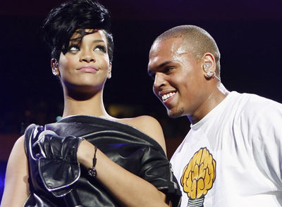 Chris Brown, arrepentido tras golpear a Rihanna