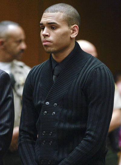 Chris Brown se declara inocente de atacar a Rihanna