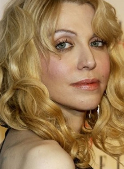 La crisis financiera alcanza a Courtney Love