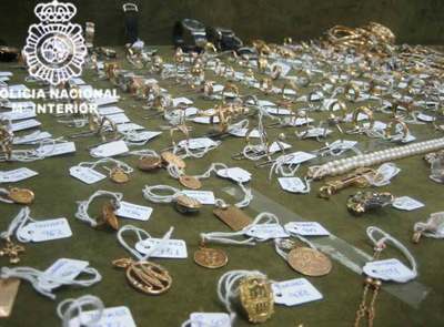 ¿Reconoce alguna de estas joyas?