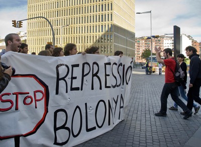 ERC retira los cargos contra los estudiantes anti-Bolonia que pintaron su sede