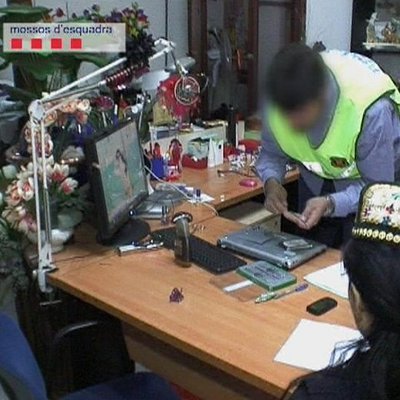 Siete detenidos en la segunda fase de la operación contra talleres ilegales chinos en Barcelona.