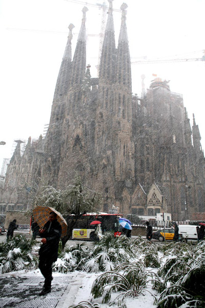 FOTOGALERIA: Una Sagrada Familia blanca