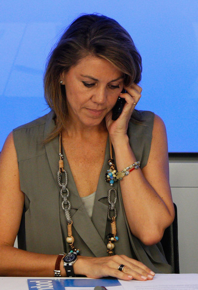 Cospedal obliga a Cobo y a Prada a retirar el recurso por el caso de los espías