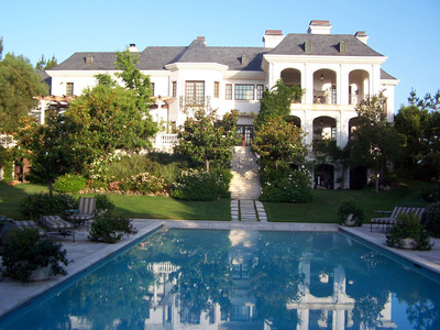 Una visión de la mansión angelina del rey del pop.