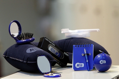  Kit  para la campaña entragado por el Partido Popular a los periodistas.