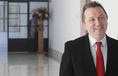 El consejero de Empleo de la Junta de Andalucía, Manuel Recio, en el Parlamento.