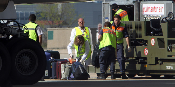 Llegan a Torrejón de Ardoz 80 españoles procedentes de Japón