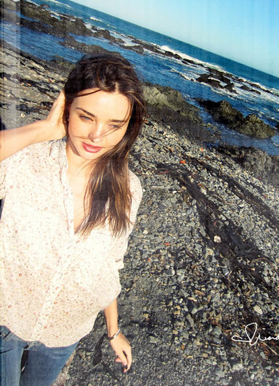 Las fotografías de la modelo Miranda Kerr han sido tomadas por su esposo, Orlando Bloom, en un reciente viaje a Nueva Zelanda