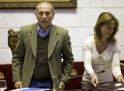 El alcalde de Manises, Enrique Crespo, en diciembre de 2010 durante un pleno de la entidad metropolitana de saneamiento que presidió hasta las pasadas elecciones autonómicas.