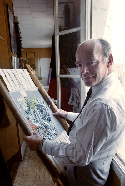 Lesage en París en 1988, con un bordado para Scherrer.