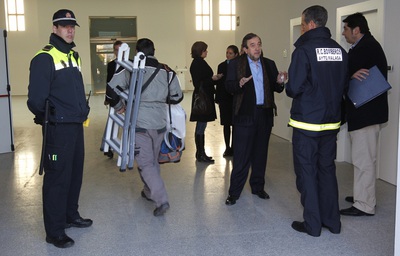 Los bomberos y la  Policía Local cierran el Museo de las Gemas de Málaga está mañana