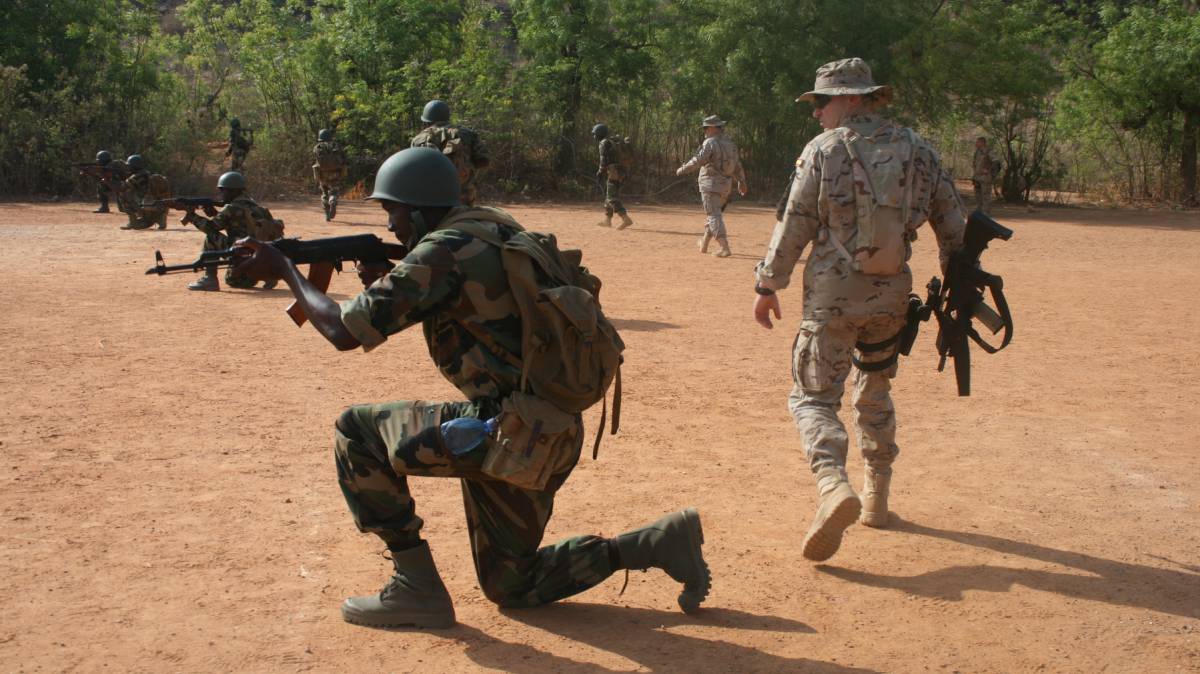 Entrenamiento de soldados malienses.